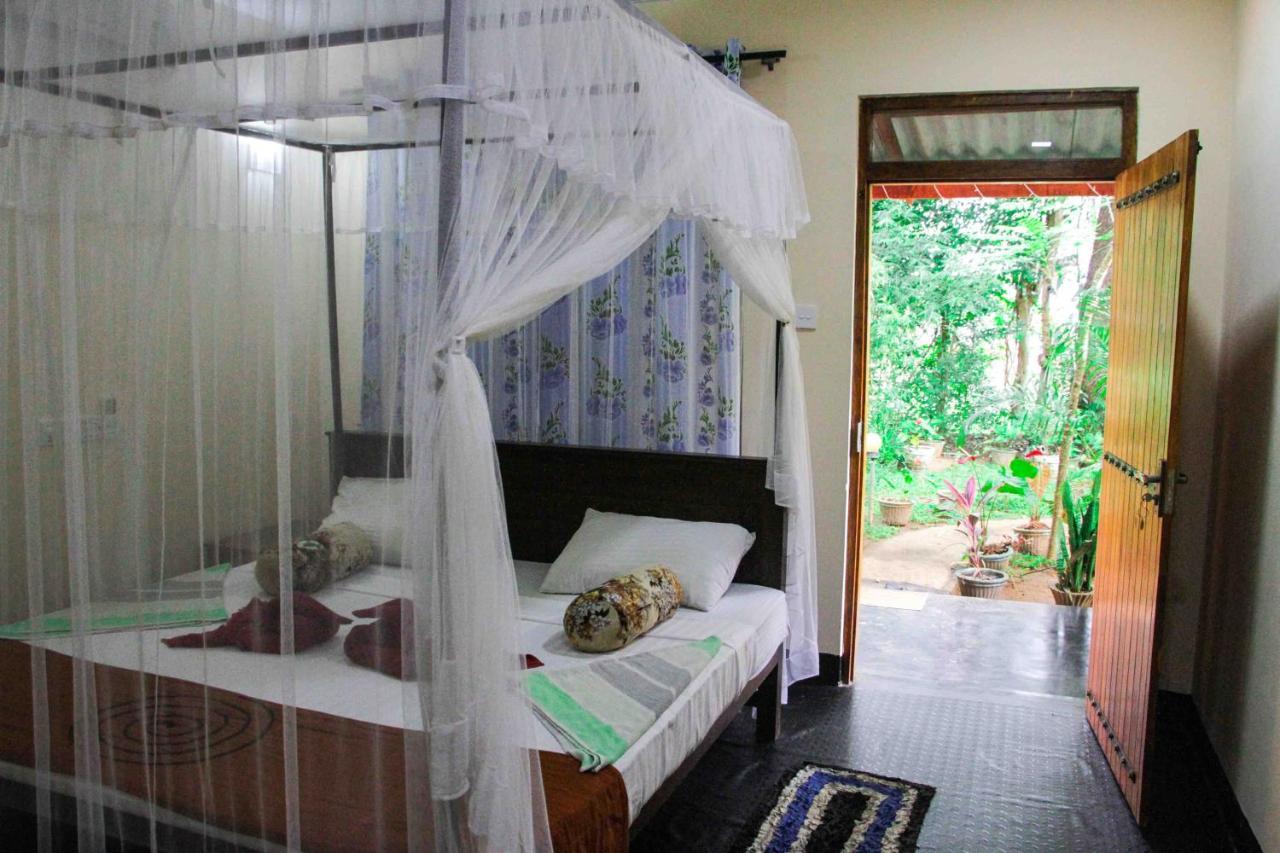 Manju Homestay Sigiriya Exteriör bild
